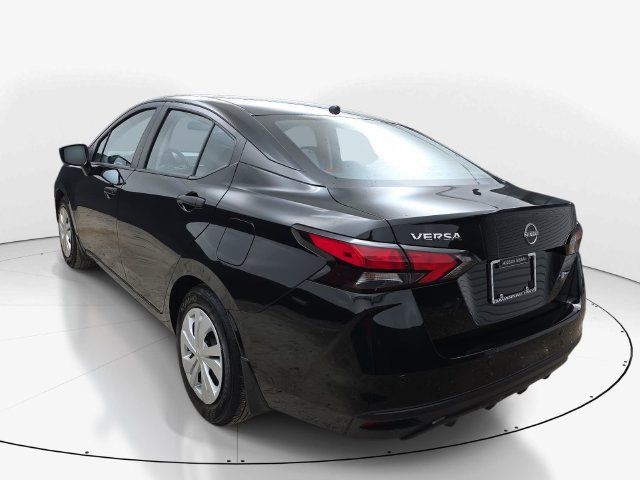 Used 2025 Nissan Versa S w/ Trunk Package FWD image 8