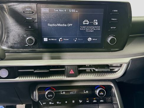 Used 2022 Kia K5 LXS image 18