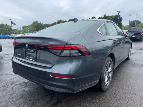 Used 2024 Honda Accord EX image 2