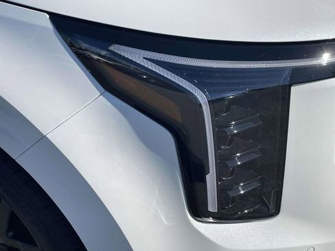 New 2026 Kia Carnival SX Prestige FWD image 7