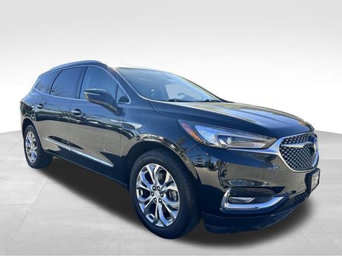 Used 2019 Buick Enclave Avenir w/ Avenir Technology Package image 6