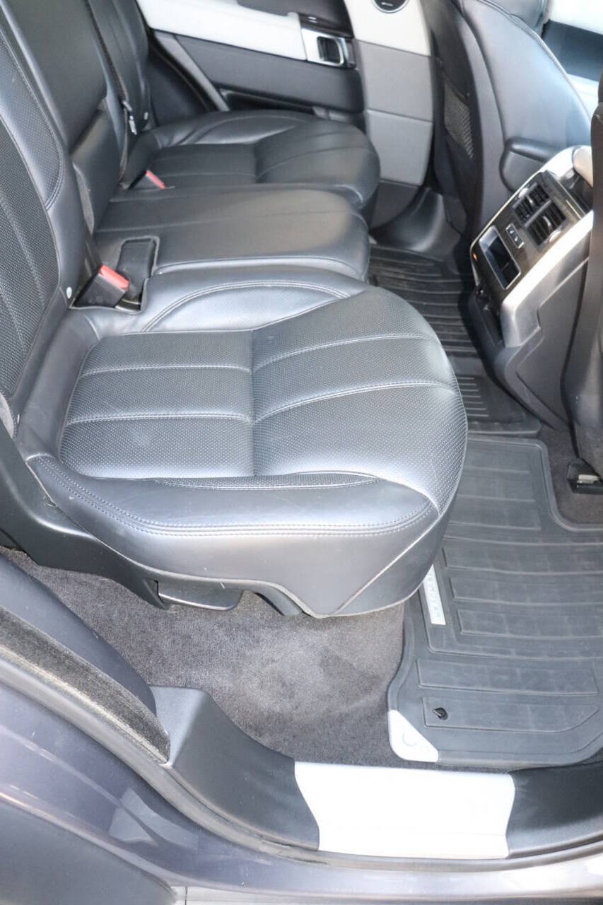 Used 2016 Land Rover Range Rover Sport HSE AWD/4WD image 47