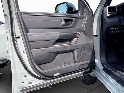 New 2026 Toyota Tundra Platinum AWD/4WD image 10
