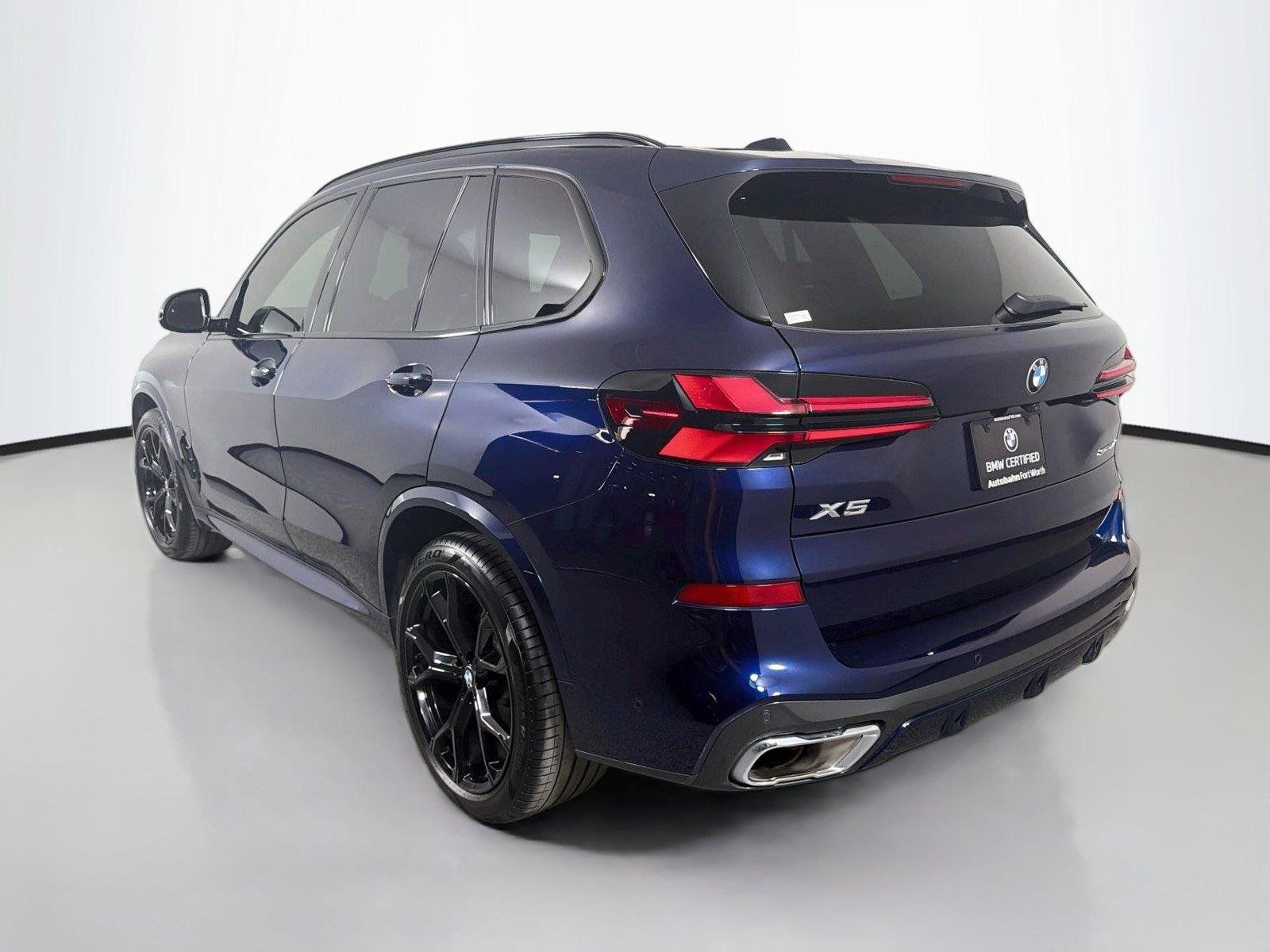 Used 2025 BMW X5 sDrive40i w/ M Sport Package RWD image 7