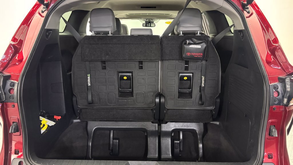 Certified 2025 Toyota Sienna XLE w/ XLE Plus Package AWD/4WD image 42