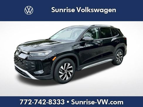 New 2026 Volkswagen Tiguan S FWD image 1