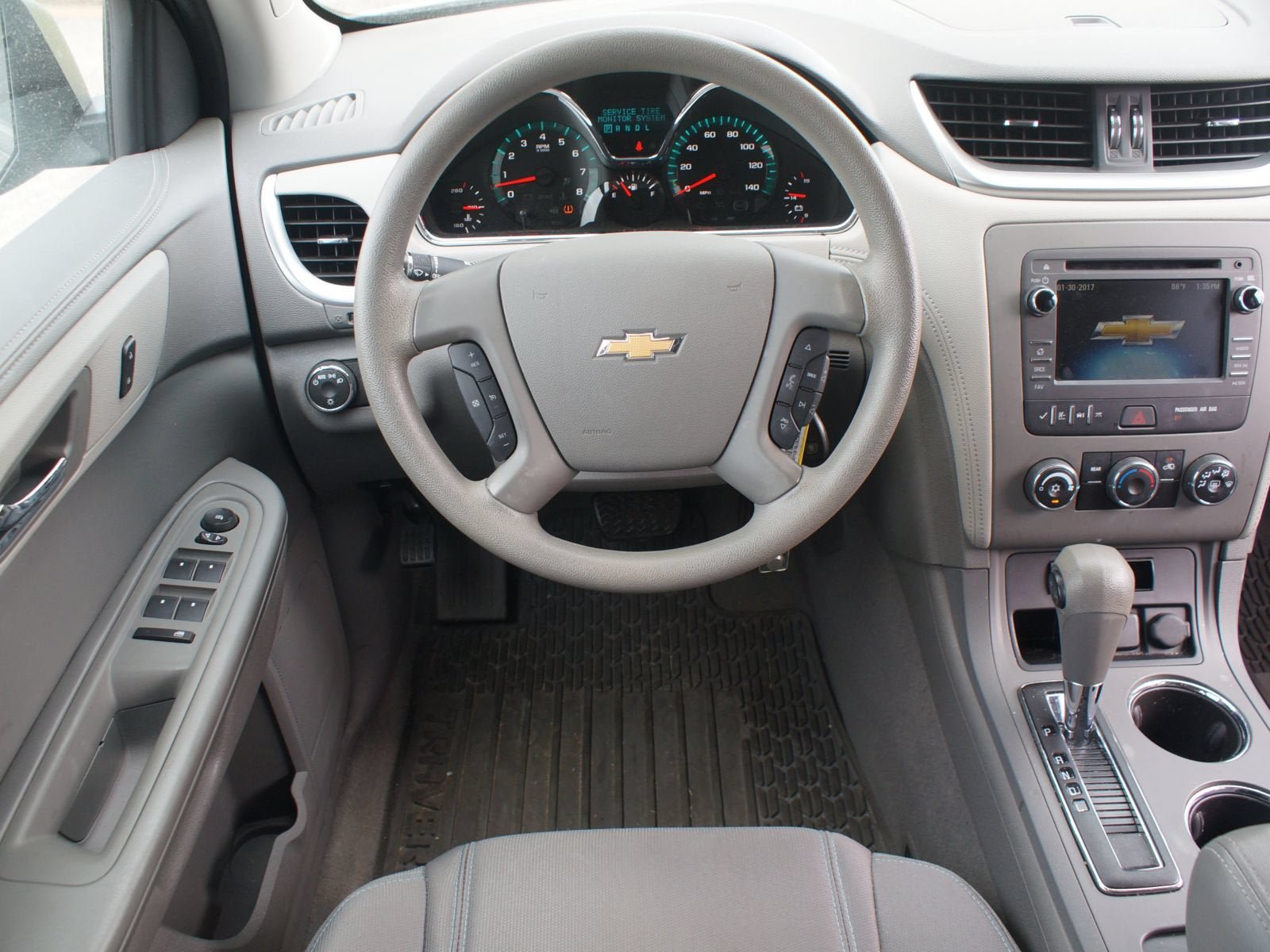 Used 2016 Chevrolet Traverse LS FWD image 5