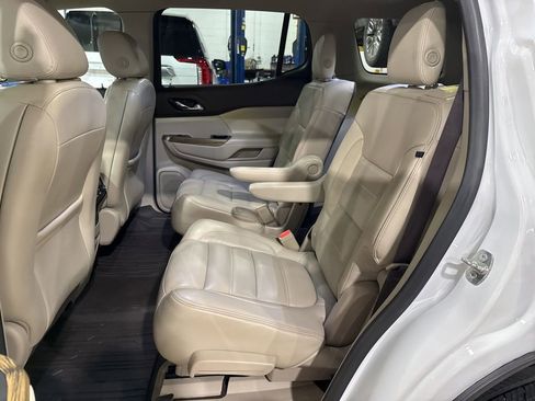 Used 2019 GMC Acadia Denali w/ Technology Package image 44