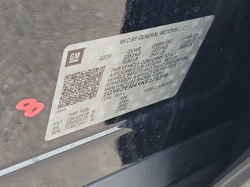 Used 2019 Cadillac XT4 Sport w/ Cold Weather Package FWD image 29