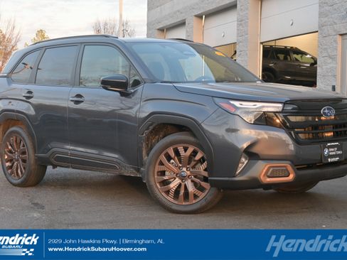 Used 2025 Subaru Forester Sport image 1