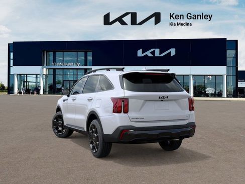 New 2026 Kia Sorento X-Line EX image 4