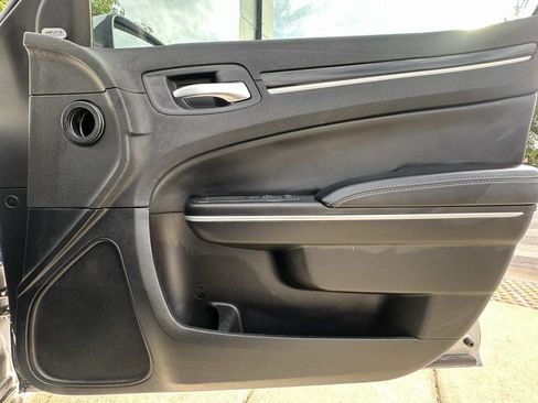 Used 2022 Chrysler 300 S RWD image 30