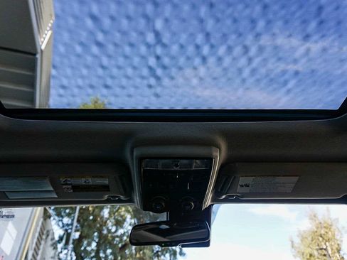 Used 2022 Toyota 4Runner TRD Off-Road Premium image 12