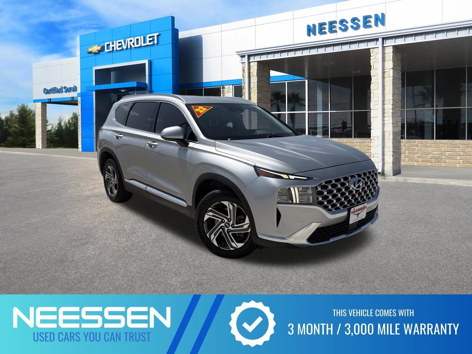 Used 2022 Hyundai Santa Fe SEL w/ Cargo Package FWD image 1