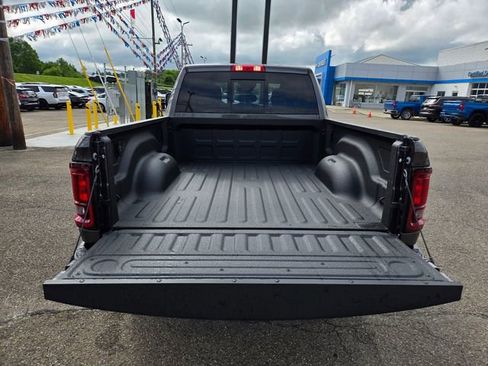 New 2026 RAM 2500 Tradesman AWD/4WD image 10