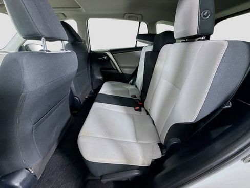 Used 2018 Toyota RAV4 XLE image 23