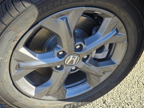 New 2026 Honda HR-V LX image 10