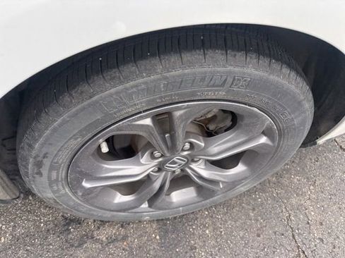 Used 2023 Honda Accord EX image 13