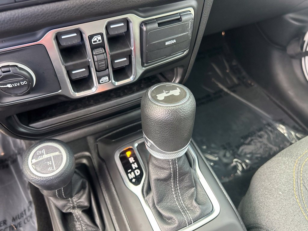 Used 2026 Jeep Wrangler Unlimited Sport AWD/4WD image 13