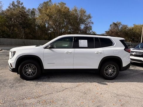 Used 2025 GMC Acadia Elevation FWD image 4
