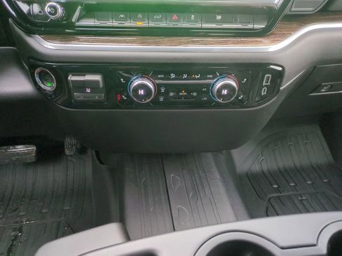New 2026 GMC Sierra 1500 Elevation w/ Elevation Select Package AWD/4WD image 14