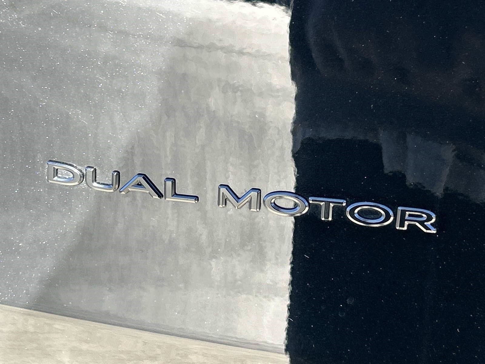Used 2026 Tesla Model Y Long Range AWD/4WD image 8