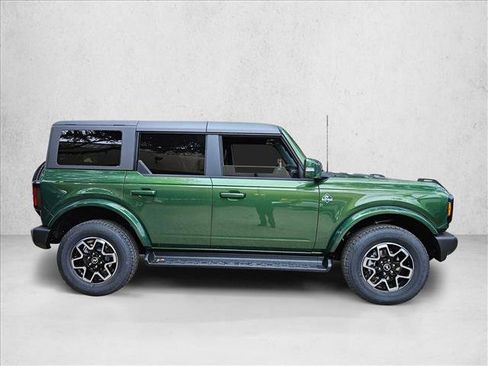 New 2025 Ford Bronco Outer Banks image 7