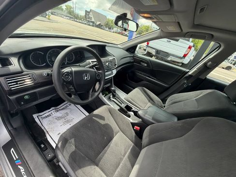 Used 2015 Honda Accord EX image 16