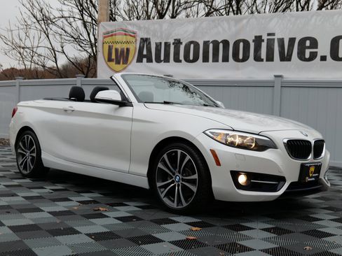 Used 2017 BMW 230i xDrive Convertible image 59