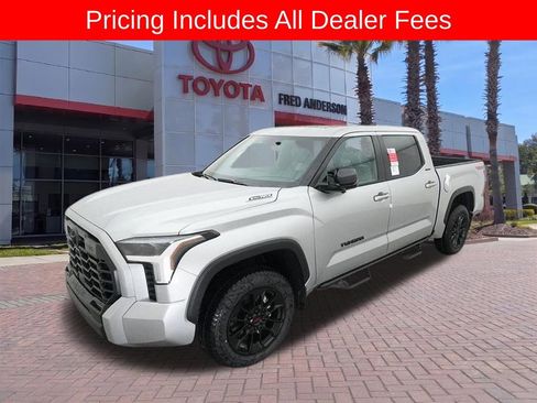 New 2025 Toyota Tundra Limited AWD/4WD image 4