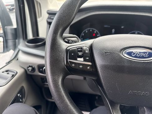 Used 2025 Ford Transit 250 Low Roof w/ Exterior Upgrade Package RWD image 31