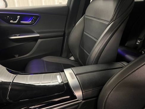 Used 2023 Mercedes-Benz GLC 300 GLC 300 image 31