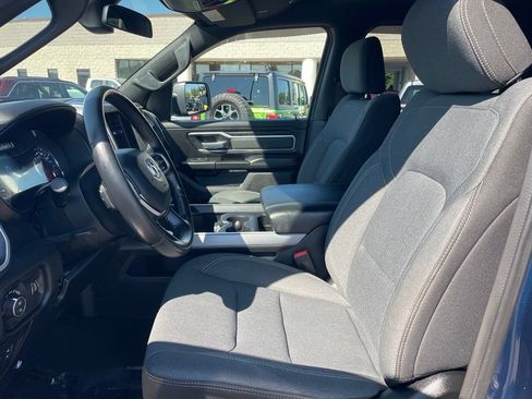 Used 2023 RAM 1500 Big Horn AWD/4WD image 2
