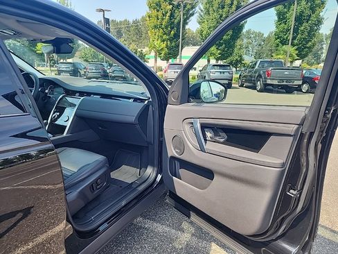 Certified 2023 Land Rover Discovery Sport S AWD/4WD image 18