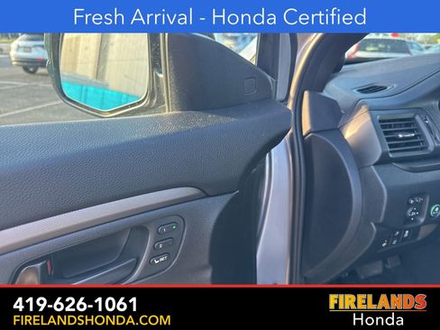 Used 2023 Honda Passport TrailSport image 14