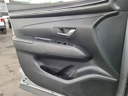 Used 2023 Hyundai Tucson SEL image 15
