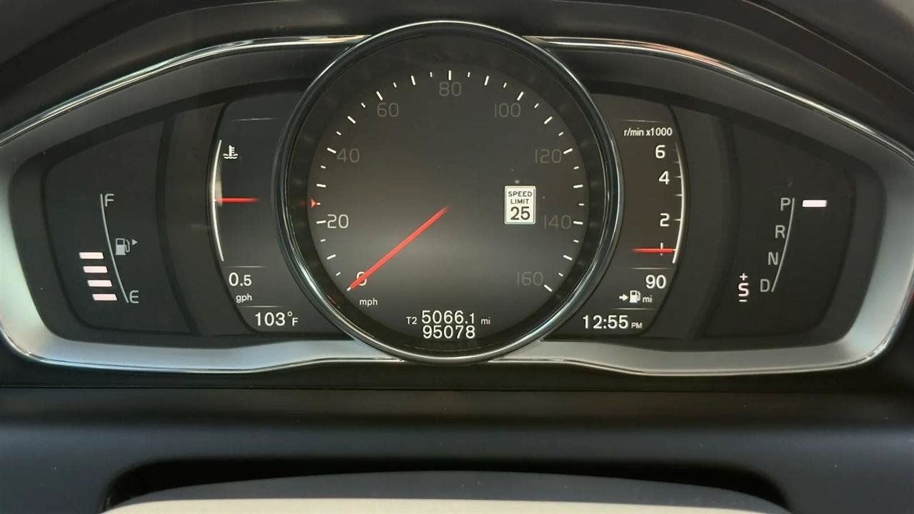 Used 2017 Volvo XC60 T6 Inscription AWD/4WD image 17