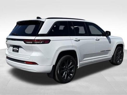 New 2026 Jeep Grand Cherokee Limited AWD/4WD image 7