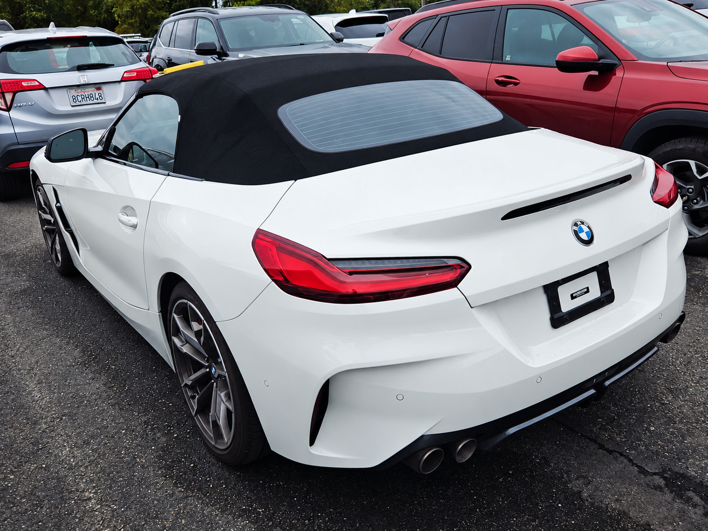 Used 2022 BMW Z4 M40i w/ Premium Package RWD image 2