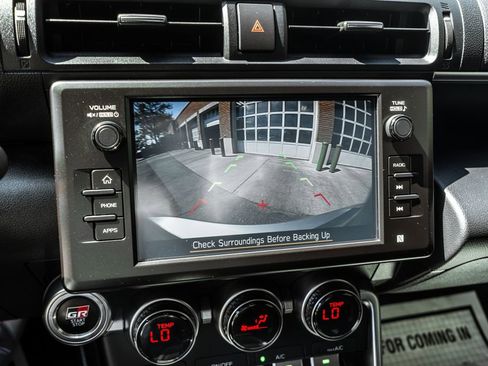 Used 2023 Toyota GR86 RWD image 11