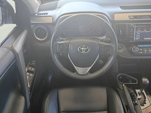 Used 2017 Toyota RAV4 Limited FWD image 4