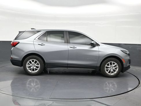 Used 2024 Chevrolet Equinox LT FWD image 7