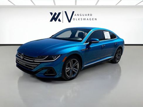 Used 2023 Volkswagen Arteon SE image 1