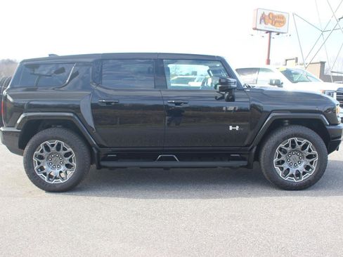 New 2025 GMC Hummer EV 3X image 8