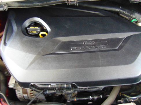 Used 2015 Ford Escape Titanium w/ Equipment Group 301A AWD/4WD image 19