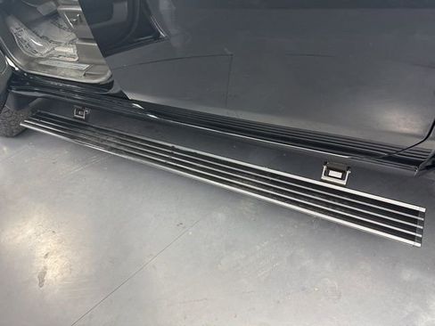 Used 2024 Chevrolet Silverado 3500 LTZ w/ LTZ Convenience Package image 32