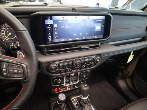 New 2026 Jeep Wrangler Unlimited Rubicon 392 w/ Quick Order Package 27X Moab AWD/4WD image 3