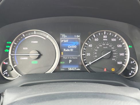 Used 2017 Lexus RX 450h AWD image 8