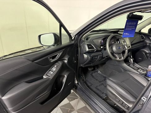 Used 2024 Subaru Forester Touring AWD/4WD image 11