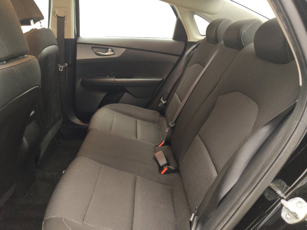 Used 2019 Kia Forte LXS FWD image 18